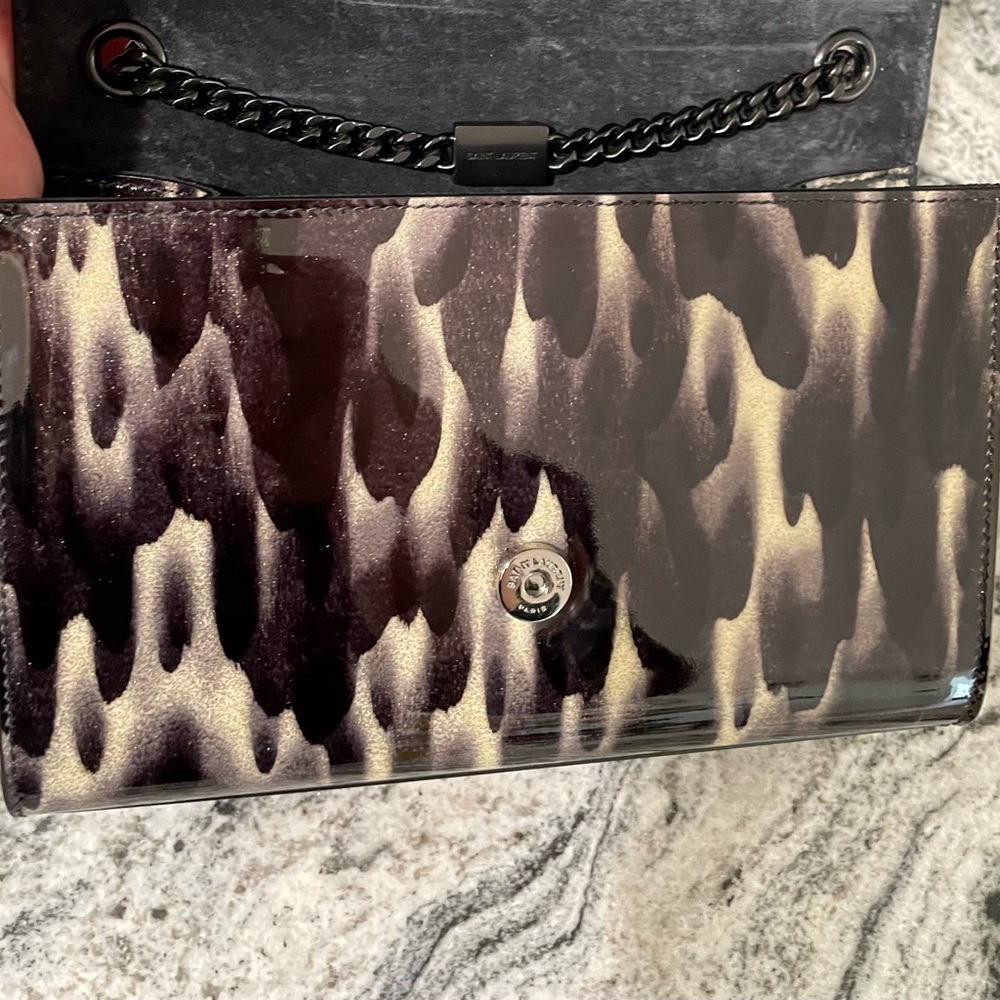 Saint Laurent Kate Small Patent YSL monogram purse with chain